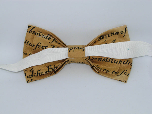 American Bow tie / Preamble to the USA Constitution on Tan / Self-tie & Pre-tied Bow tie - Bow Tie Expressions