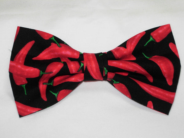 Red Pepper Bow tie / Spicy Hot Chili Peppers on Black / Self-tie & Pre-tied Bow tie - Bow Tie Expressions
