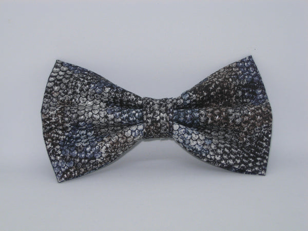 Snake Skin Bow tie / Taupe, Black & Gray / Snake Scales Design / Pre-tied Bow tie