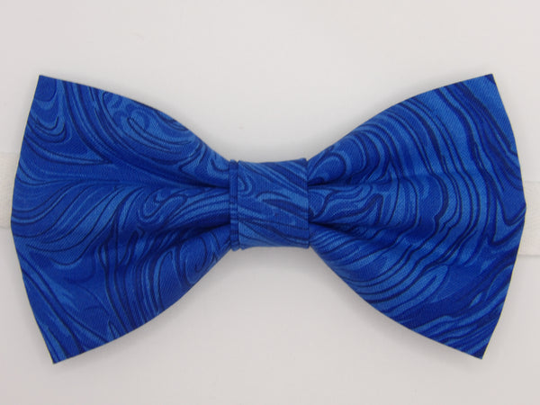 Blue Bow tie / Abstract Marble Design / Pre-tied Bow tie