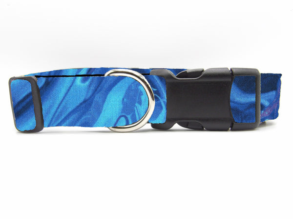 Sapphire Blue Dog Collar / Flowing Shades of Blue / Purplle & Black Highlights / Matching Dog Bow tie