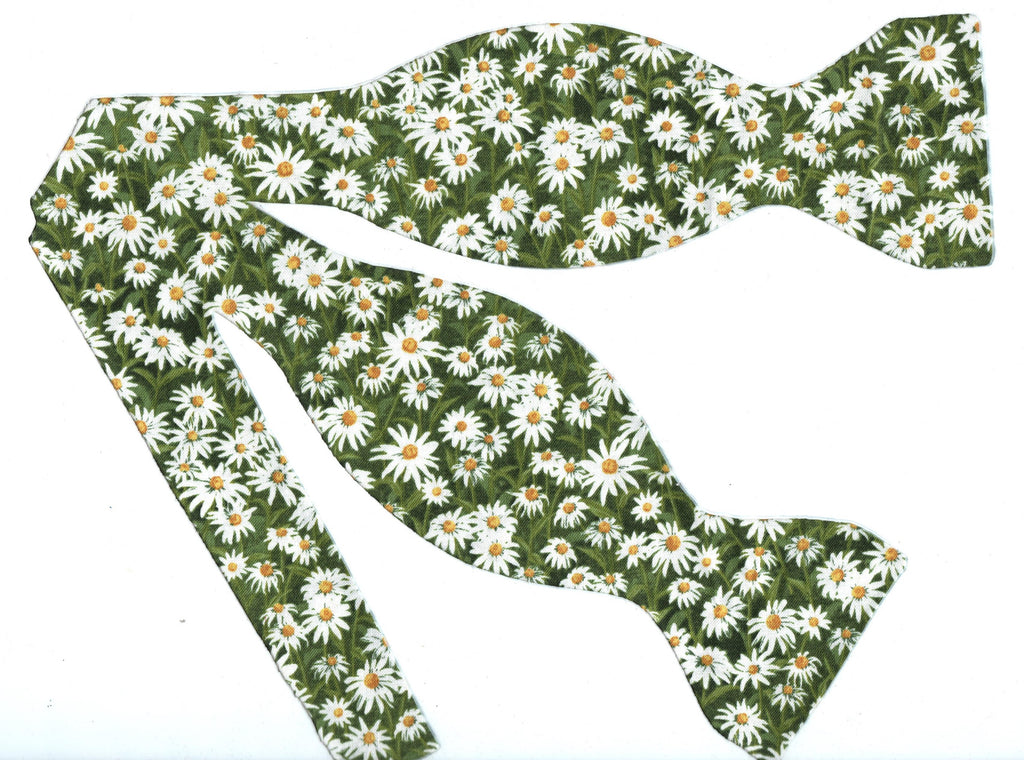 Daisy Bow tie / Spring Daisies on Light Green / Self-tie & Pre-tied Bow tie