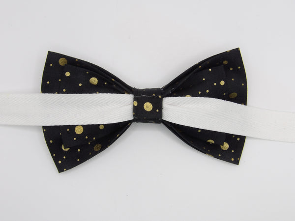Gold & Black Bow tie / Metallic Gold Mixed Dots on Black / Pre-tied Bow tie