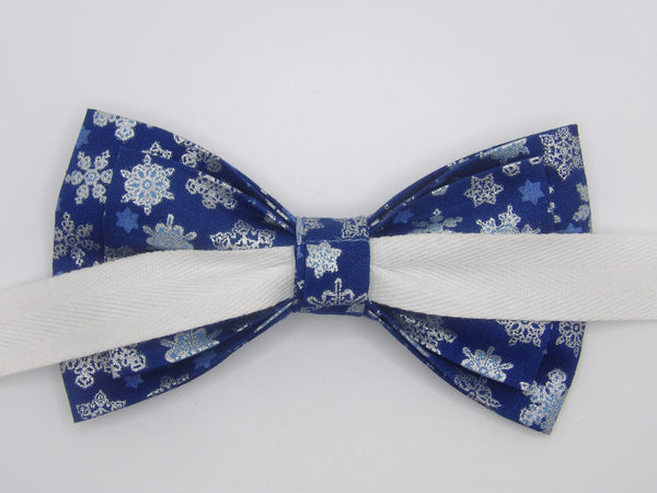 Christmas Bow tie / Metallic Silver Snowflakes on Dark Blue / Pre-tied Bow tie
