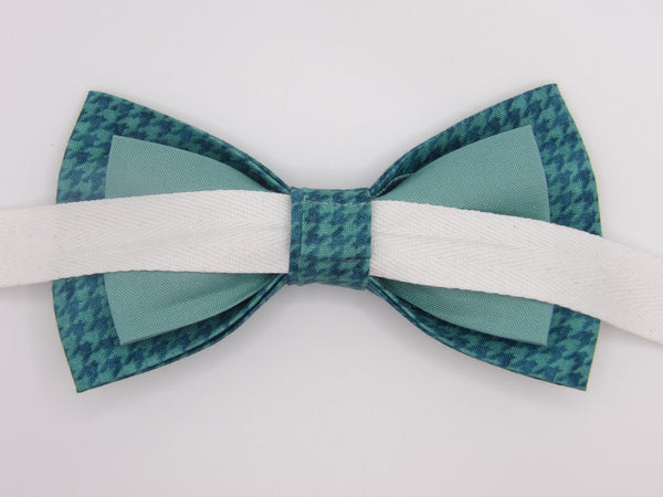 Houndstooth Bow tie / Shades of Teal Green Houndstooth / Pre-tied Bow tie