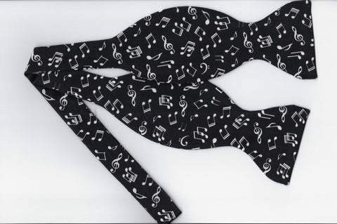 Music Bow tie / White Musical Notes on Black / Self-tie & Pre-tied Bow tie