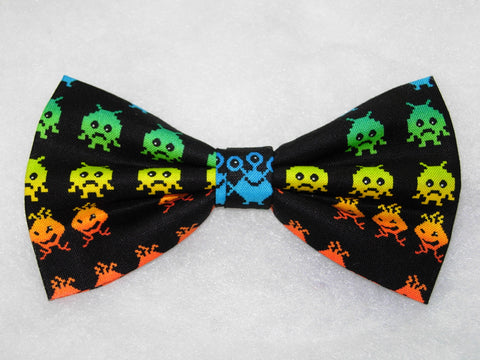 Video Game Bow tie / Colorful Arcade Game Aliens on Black / Pre-tied Bow tie - Bow Tie Expressions