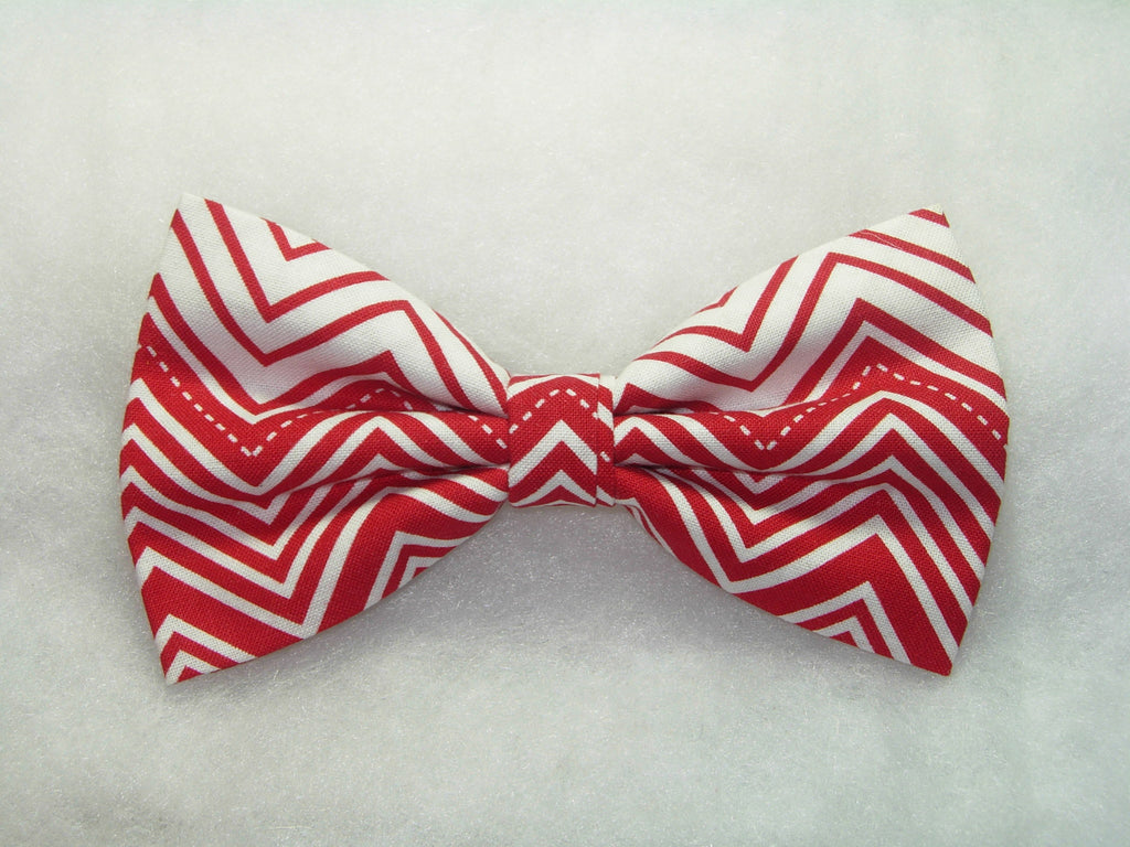 Red Chevron Bow tie / Red & White Stripes / Pre-tied Bow tie - Bow Tie Expressions