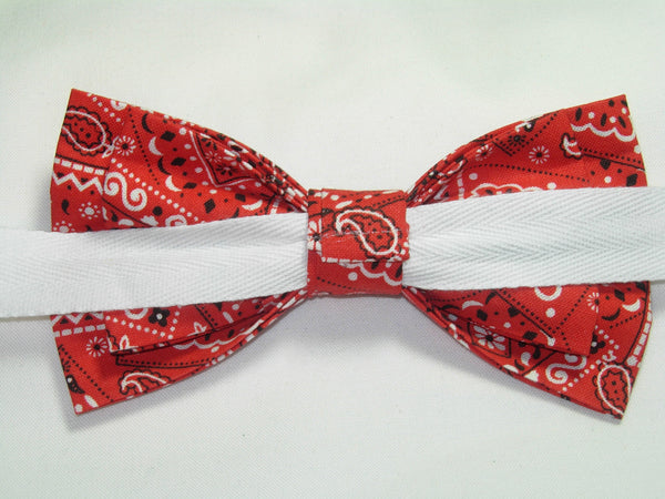 Red Bandana Bow tie / Chili Red / Country Western Bandana / Pre-tied Bow tie - Bow Tie Expressions