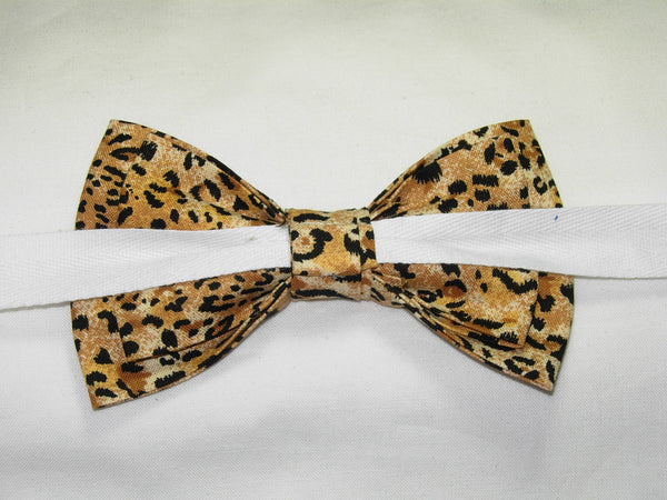 Jaguar Print Bow Tie / Small Jaguar Spots on Tan / Wild Cat / Pre-tied Bow tie