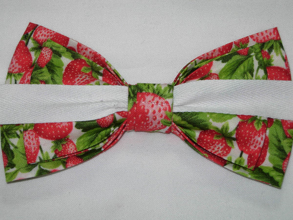 Strawberry Bow tie / Red Strawberries & Green Leaves on White / Self-tie & Pre-tied Bow tie - Bow Tie Expressions