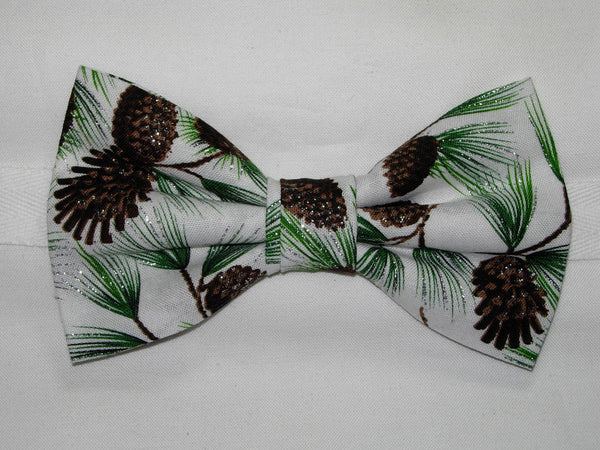 Christmas Bow tie / Sparkling Pine Tree Branches & Pine Cones / Self-tie & Pre-tied Bow tie - Bow Tie Expressions