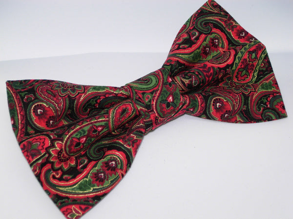 Christmas Paisley Bow tie / Red & Green Paisley / Metallic Gold / Self-tie & Pre-tied Bow tie - Bow Tie Expressions