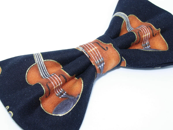 Violins Bow Tie / Rows of Violins with Metallic Gold Trim on Black / Pre-tied Bow tie