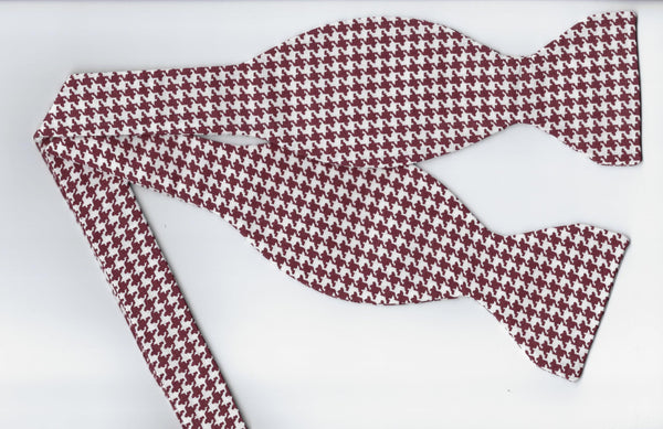 Houndstooth Bow tie / Burgundy Red & White Houndstooth / Self-tie & Pre-tied Bow tie - Bow Tie Expressions