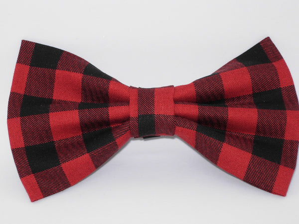 Buffalo Plaid Bow tie / Red & Black Winter Plaid / Pre-tied Bow tie