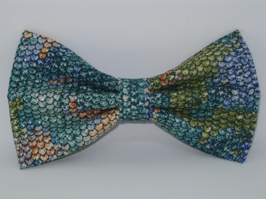 Snake Skin Bow tie / Blue, Green & Brown / Snake Scales Design / Pre-tied Bow tie