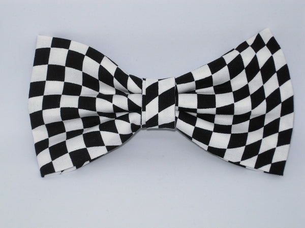 Racing Dog Collar / Black & White Wavy Checks / Winner's Flag / Matching Dog Bow tie